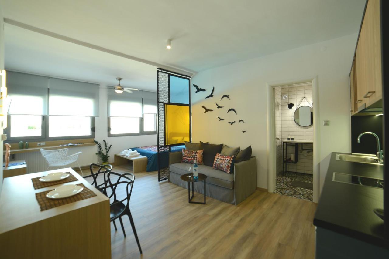 Mazi Rooms Ptolemeon Thessaloniki Exterior photo