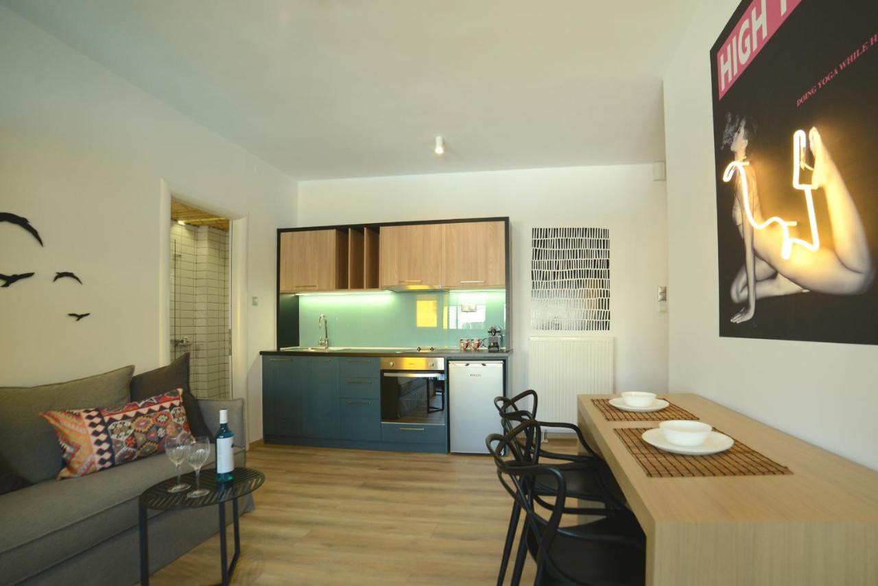 Mazi Rooms Ptolemeon Thessaloniki Exterior photo