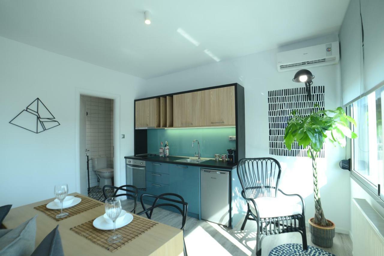Mazi Rooms Ptolemeon Thessaloniki Exterior photo